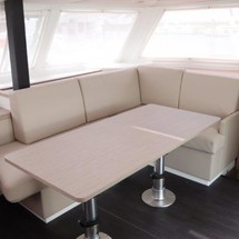 Fountaine Pajot Lucia 40