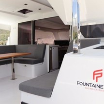 Fountaine Pajot Lucia 40