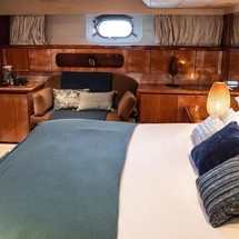 Falcon Yachts 80 fly