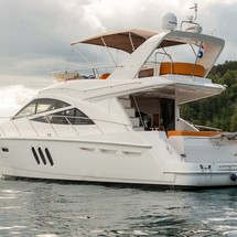 Sealine T50