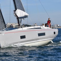 Beneteau Oceanis 46