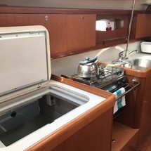 Beneteau Oceanis 43