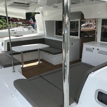 Lagoon 450 F