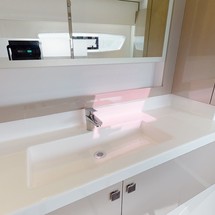 Fountaine Pajot Astréa 42
