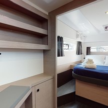Fountaine Pajot Astréa 42