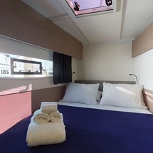 Fountaine Pajot Astréa 42