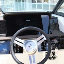 Sea Ray SDX 270 OB