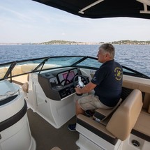 Sea Ray SDX 270 OB