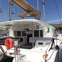 Lagoon 450 F