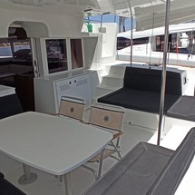 Lagoon 450 F
