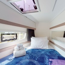 Fountaine Pajot Lucia 40