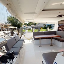 Fountaine Pajot Lucia 40