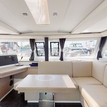 Fountaine Pajot Lucia 40