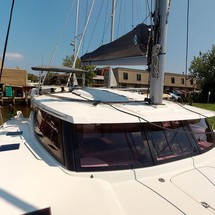 Fountaine Pajot Lucia 40