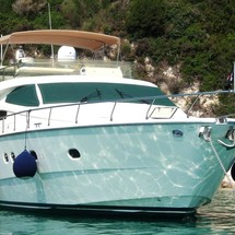 Ferretti 68