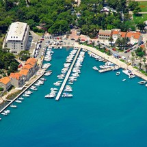 Beneteau Antares 13.80