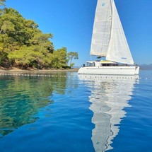 Lagoon 450 F