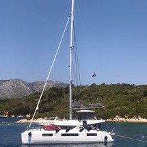 Lagoon 50