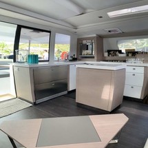 Fountaine Pajot Saona 47