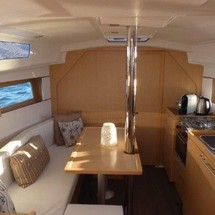 Beneteau Oceanis 35