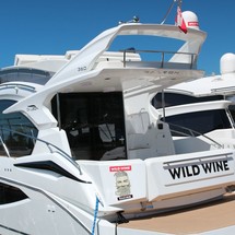 Galeon 360 FLY