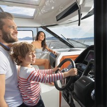 Jeanneau Merry Fisher 895