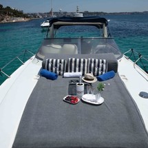 Sunseeker Mustique 42