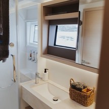 Lagoon 50