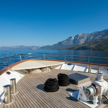 Luxury motor yacht pearl 60