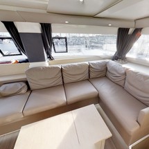 Fountaine Pajot Helia 44