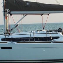 Jeanneau Sun Odyssey 379
