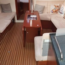 Hanse 415