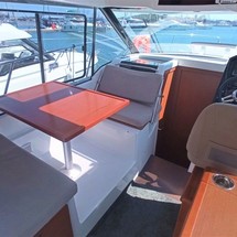 Jeanneau Merry Fisher 895