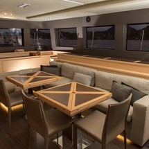 Lagoon 620