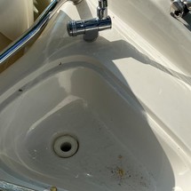 Sea Ray 240 Sundeck