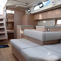 Beneteau Oceanis 51.1