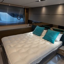 Princess V65