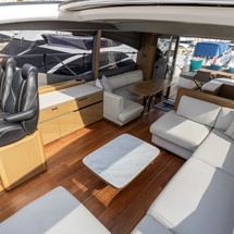 Princess V65