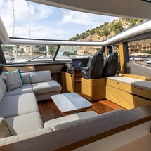 Princess V65
