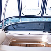 Meridian 441 Sedan