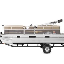 Sun Tracker Party Barge 18 DLX