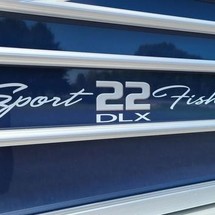 Sun Tracker SportFish 22 DLX