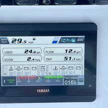 Sea Ray hunt ultra 211