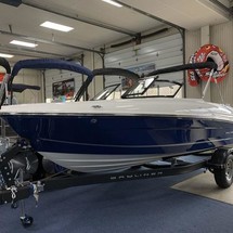Bayliner VR4 BOWRIDER