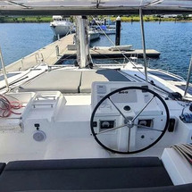 Lagoon 450 F