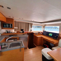 Lagoon 450 F