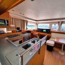 Lagoon 450 F