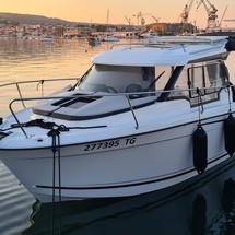 Jeanneau Merry Fisher 695