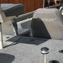 Lund Boats 1875 Pro-V Bass