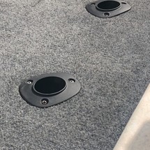 Lund Boats 1875 Pro-V Bass